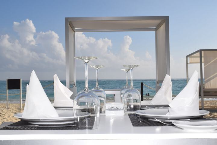 Dining 138 of 155