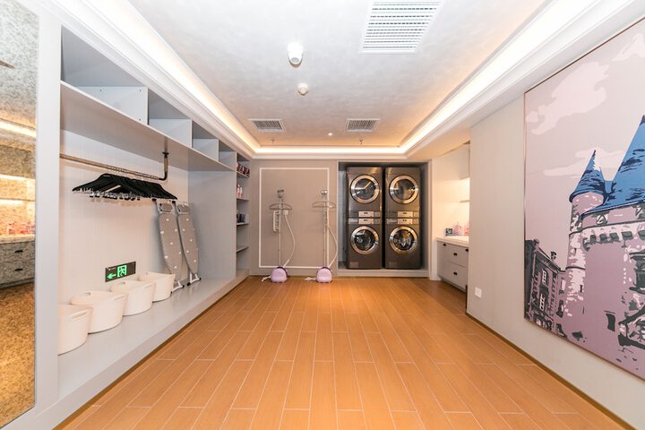Room 41 of 55