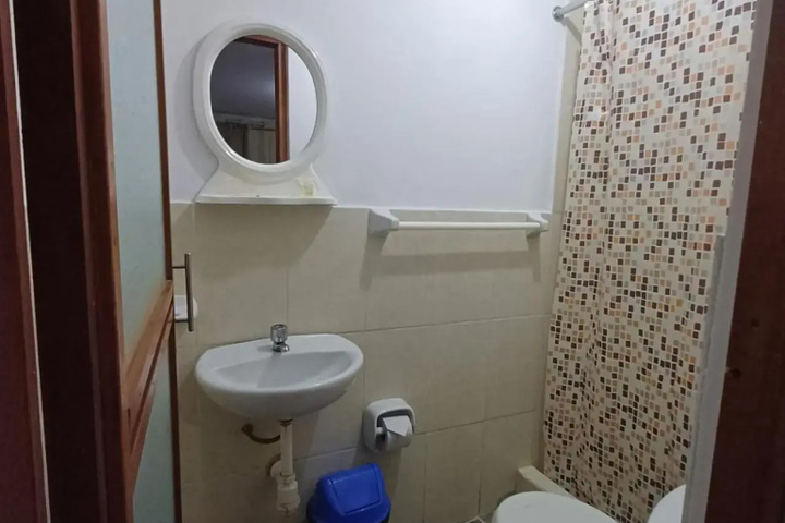 Room 10 of 29