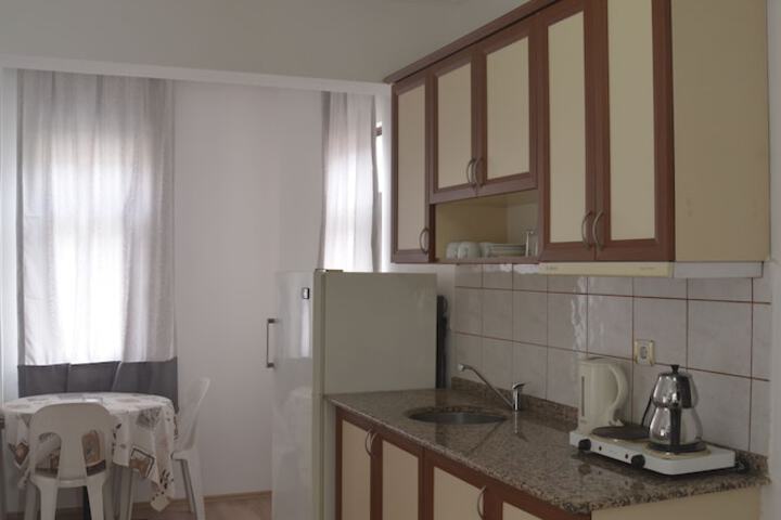 Private kitchenette