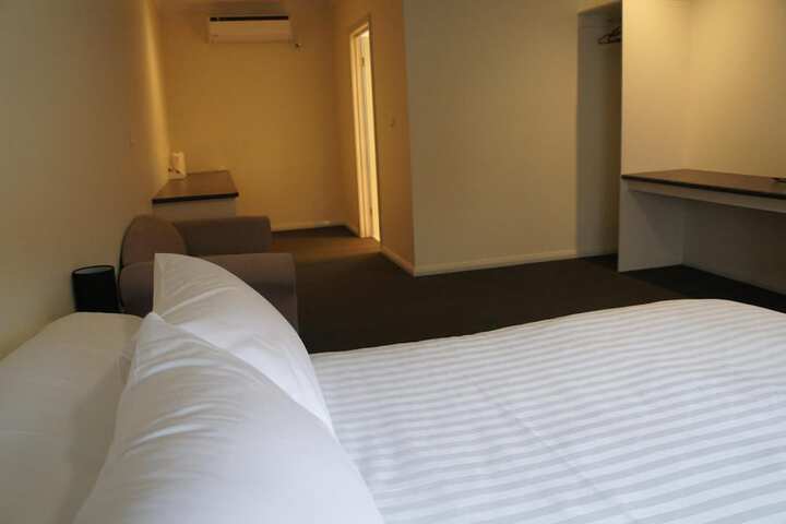 Room 15 of 49