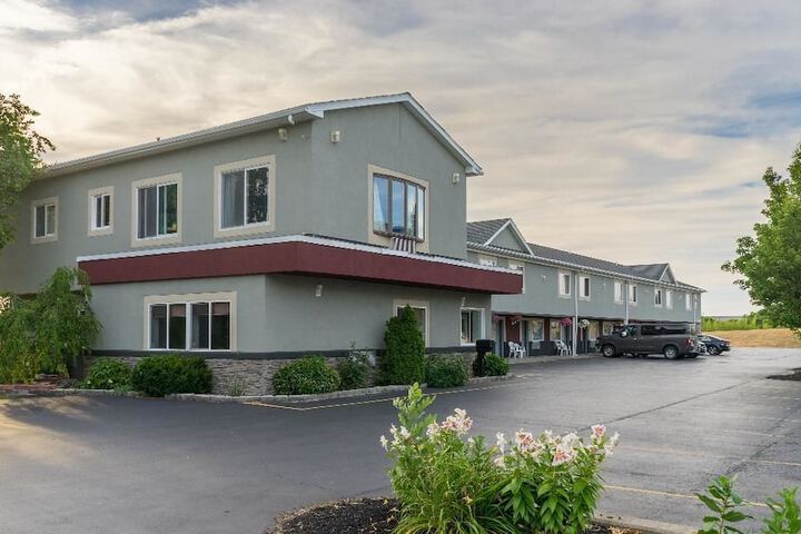 Relax Inn - Batavia in Batavia, NY
