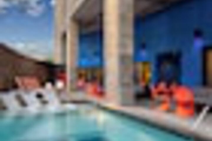 Pool 53 of 126