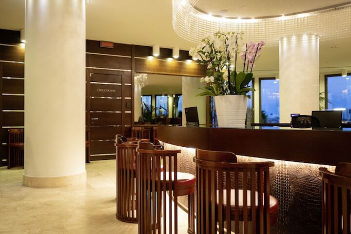 Lobby Photos