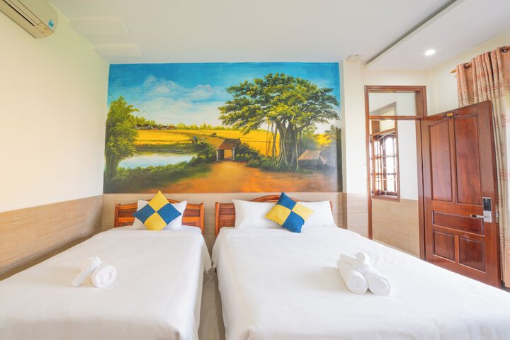 Room 9 of 56