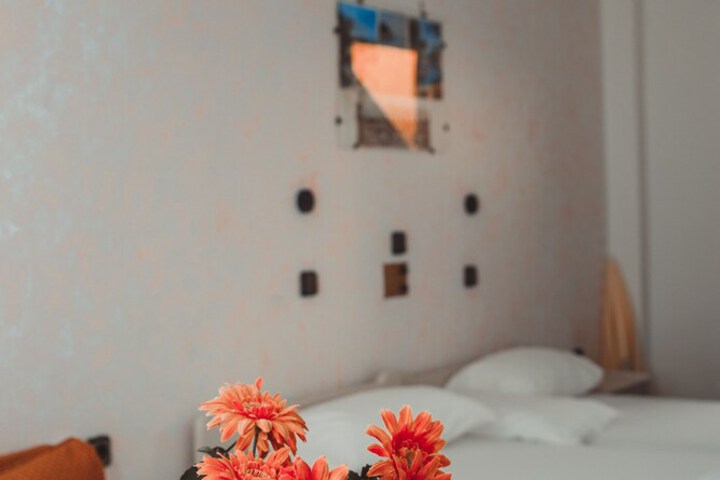 Room 11 of 29