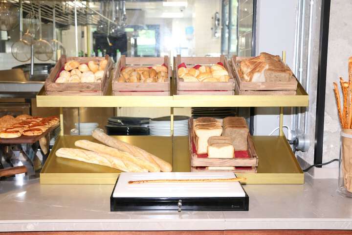 Breakfast/Coffee Service 68 of 89