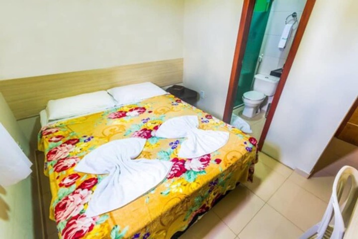 Room 10 of 72
