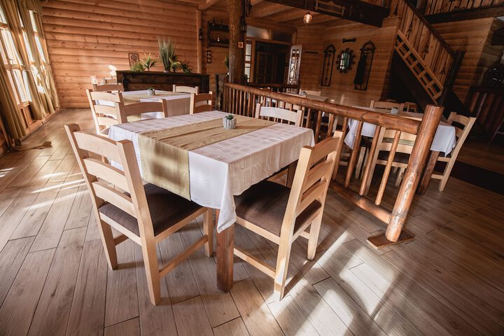 Dining 70 of 129