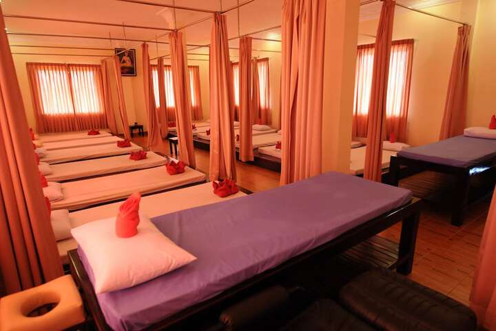 Room 38 of 79