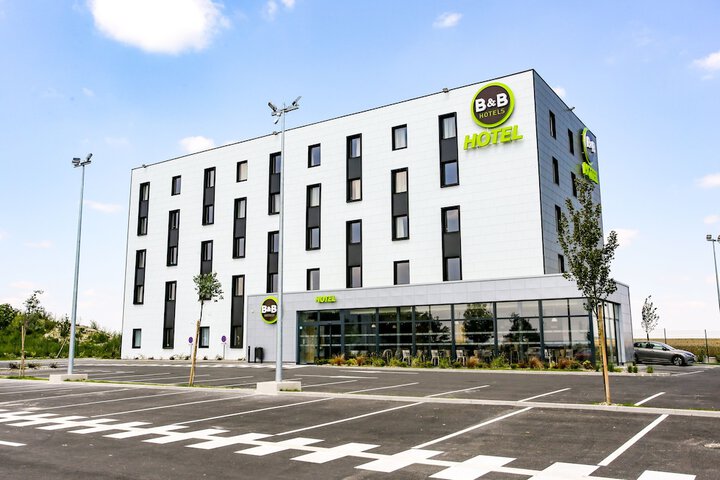 B & B HOTEL Reims Croix Blandin