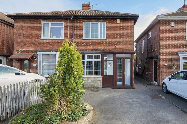 2 Bed Derby House- Parking - Rolls Royce in Derby