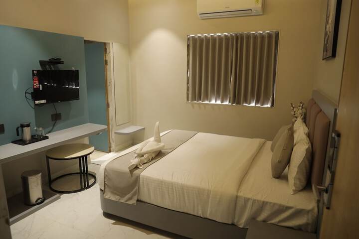 Room 21 of 48