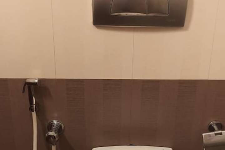 Room 22 of 34