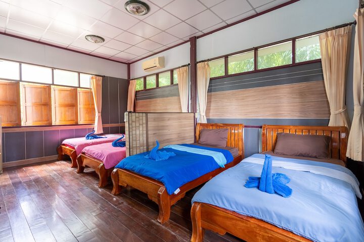 Room 44 of 95