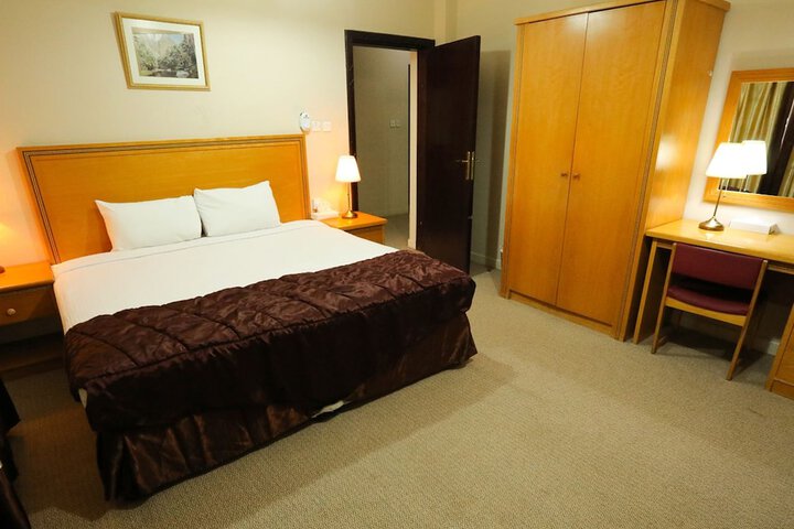 Room 12 of 47