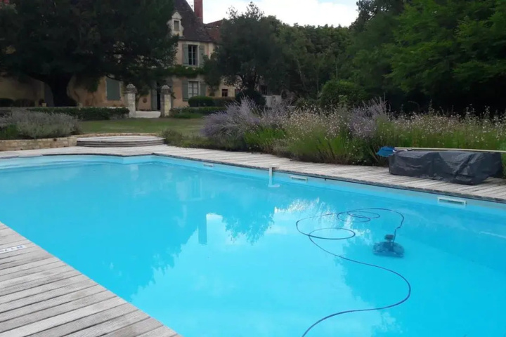 Pool 8 of 11