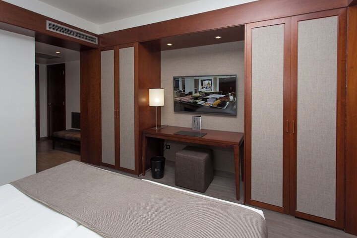 Room 26 of 56