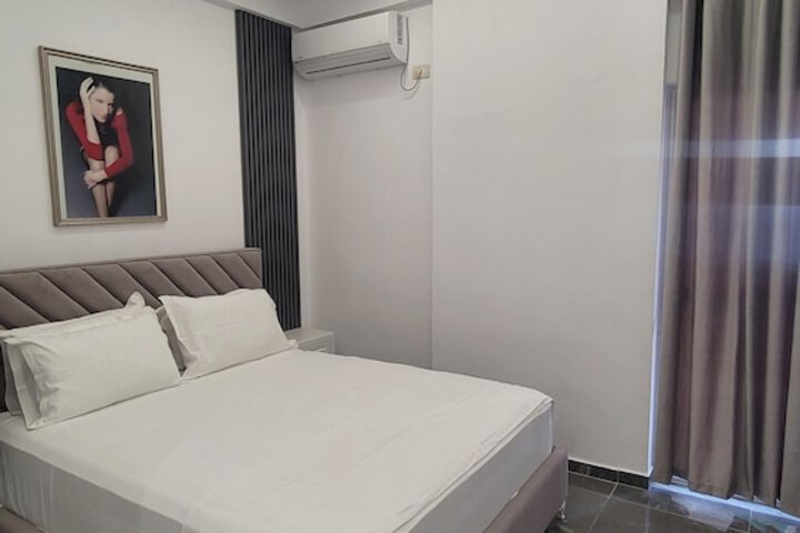 Room 19 of 59
