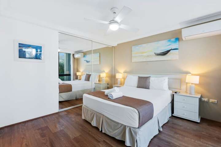 Room 20 of 240