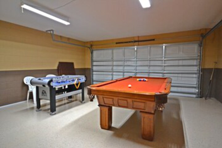 Room 8 of 21