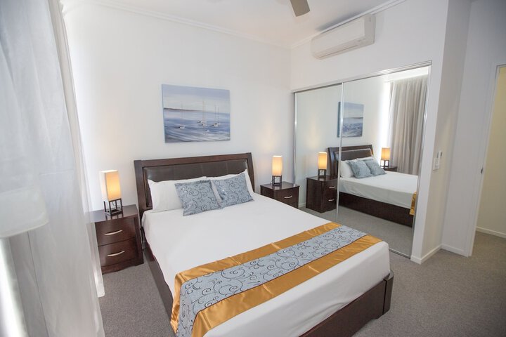 Room 4 of 61