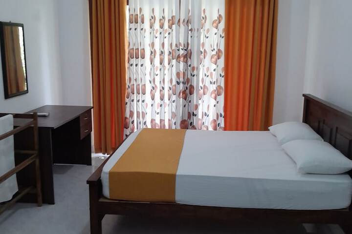 Room 26 of 64
