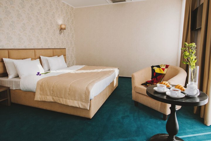Room 26 of 70