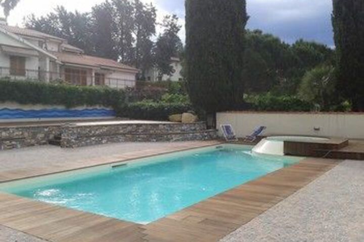Pool 84 of 97
