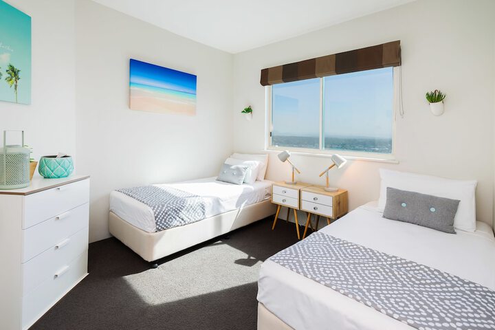 Room 4 of 247