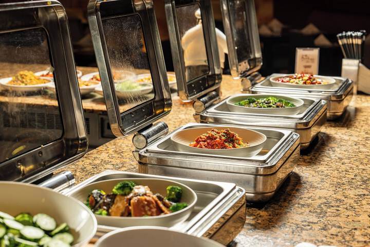 Dining 85 of 133