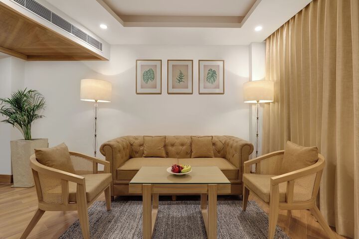 Room 27 of 57