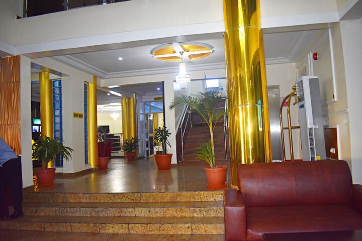 Hotel 3 of 67