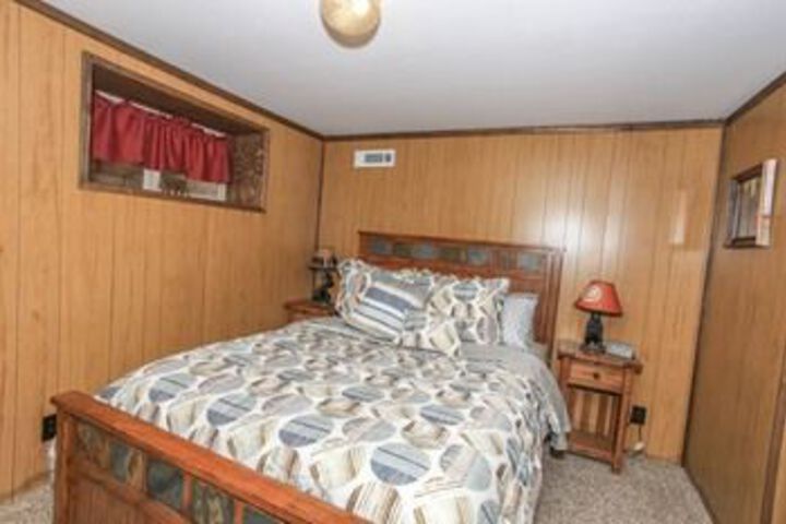 Room 26 of 62