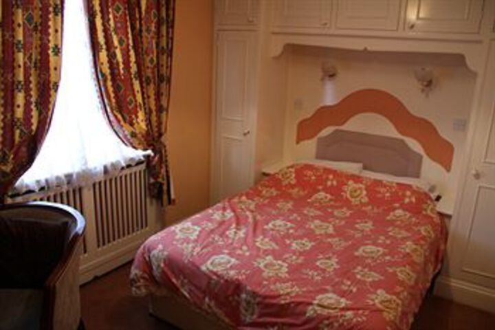 Room 37 of 50