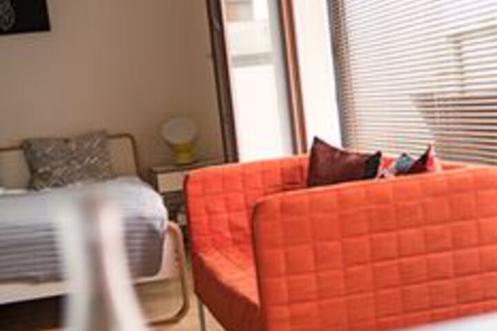 Room 15 of 28