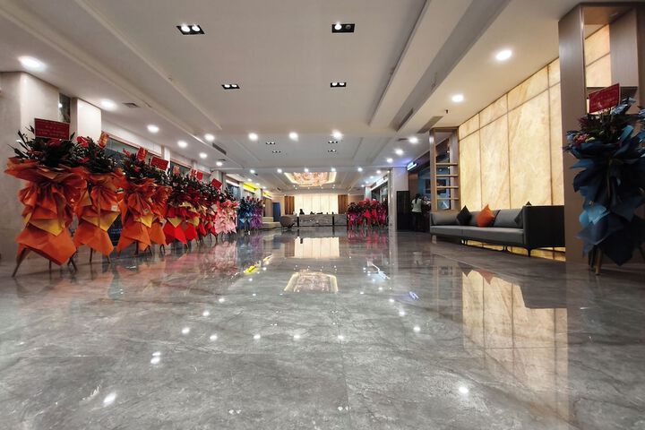 Hotel Interior 7 of 172