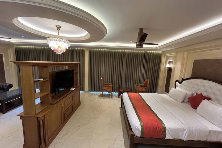 Room 41 of 96