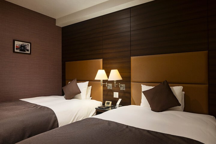 Room 17 of 56