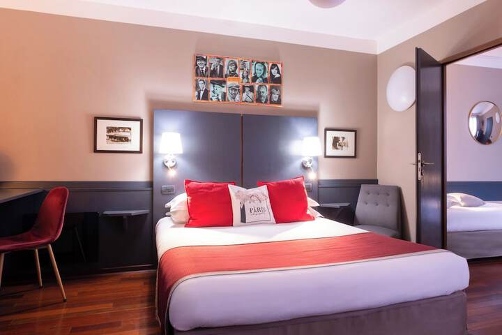 Room 15 of 26