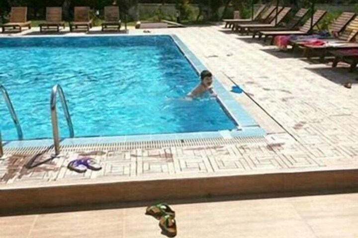 Pool 6 of 19