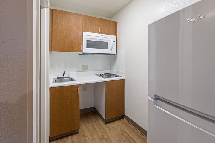 Room 5 of 24