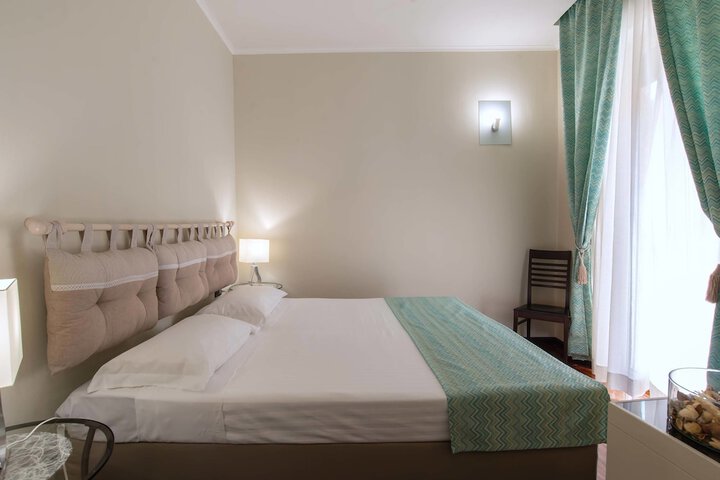 Room 15 of 58