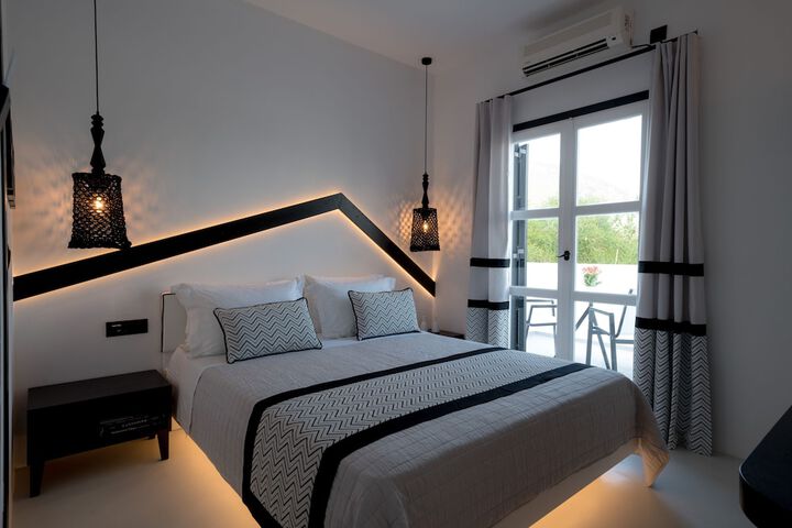 Room 12 of 29