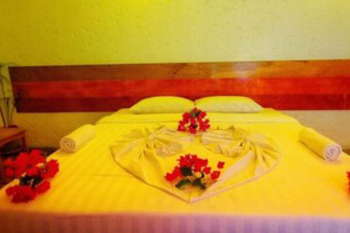 Room 28 of 37