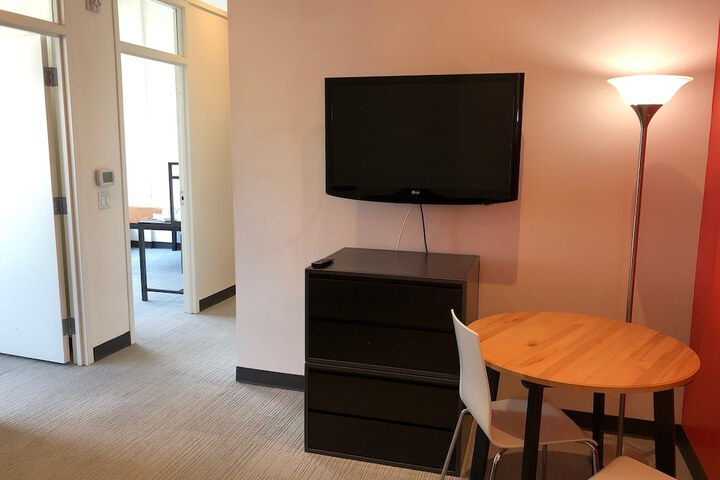 Room 17 of 31