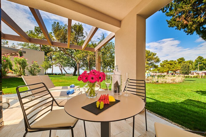 Terrace/Patio 22 of 66