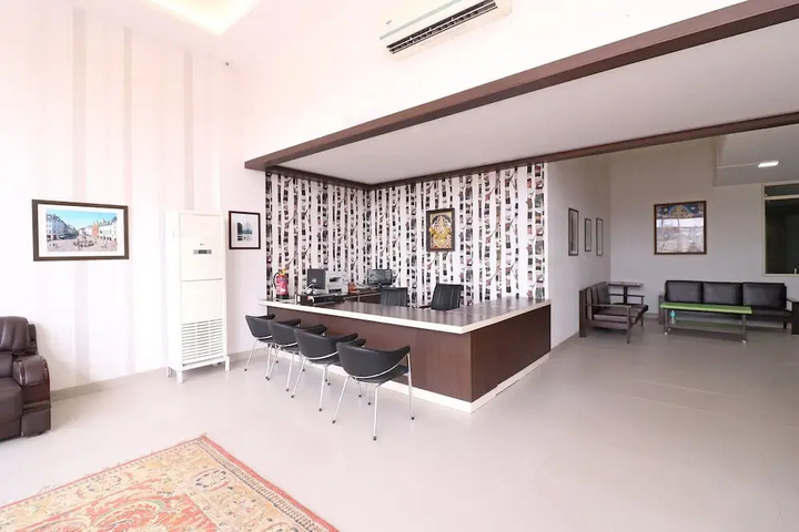 Room 14 of 22
