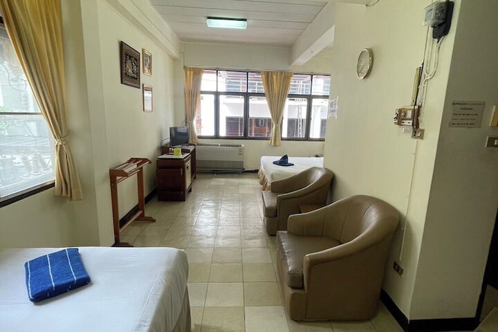 Room 13 of 58