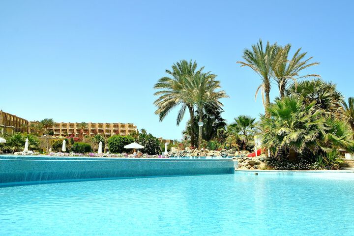 Pool Hotel
